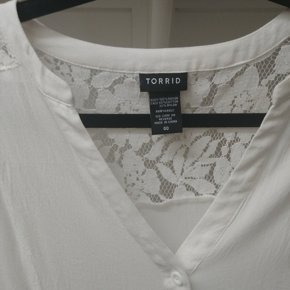 Torrid Top - Picture 2 of 4